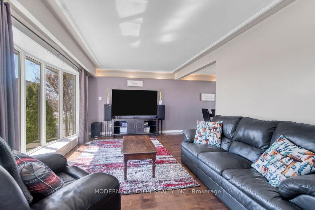 66 Dixon Street photo 13