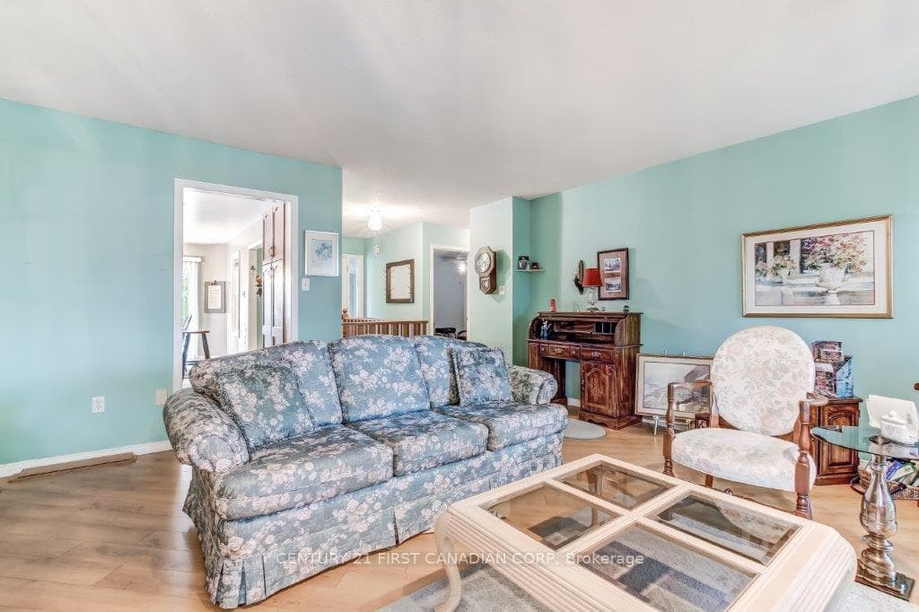 825 Shelborne Street Unit 17 photo 5