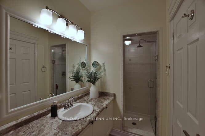 12 Northwood Drive photo 34
