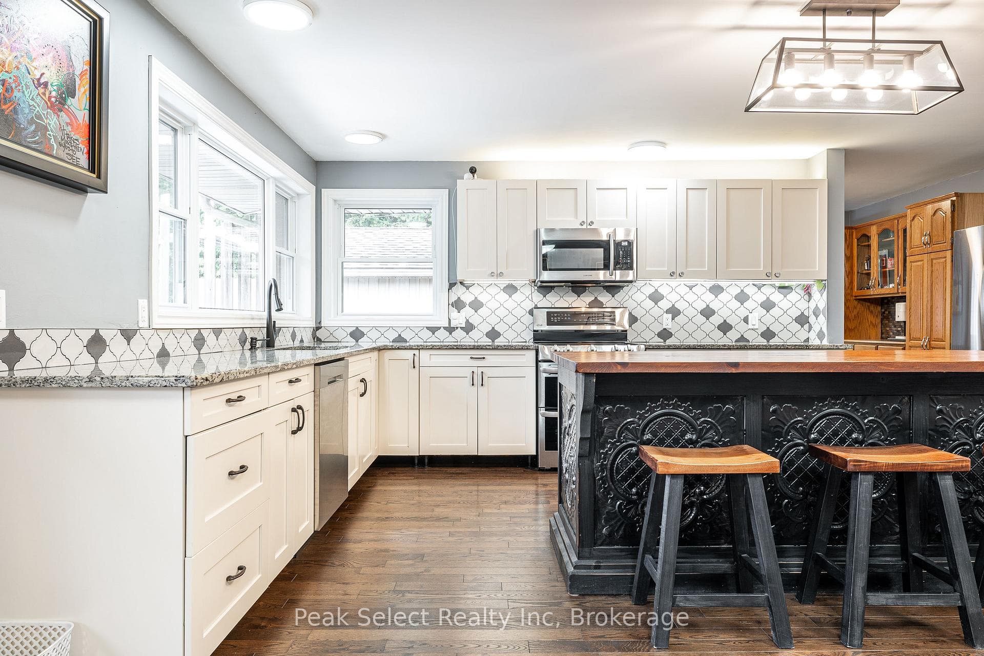 474 Rogers Avenue photo 18