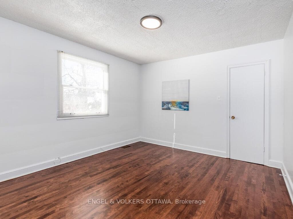 878 Dunlevie Avenue photo 26