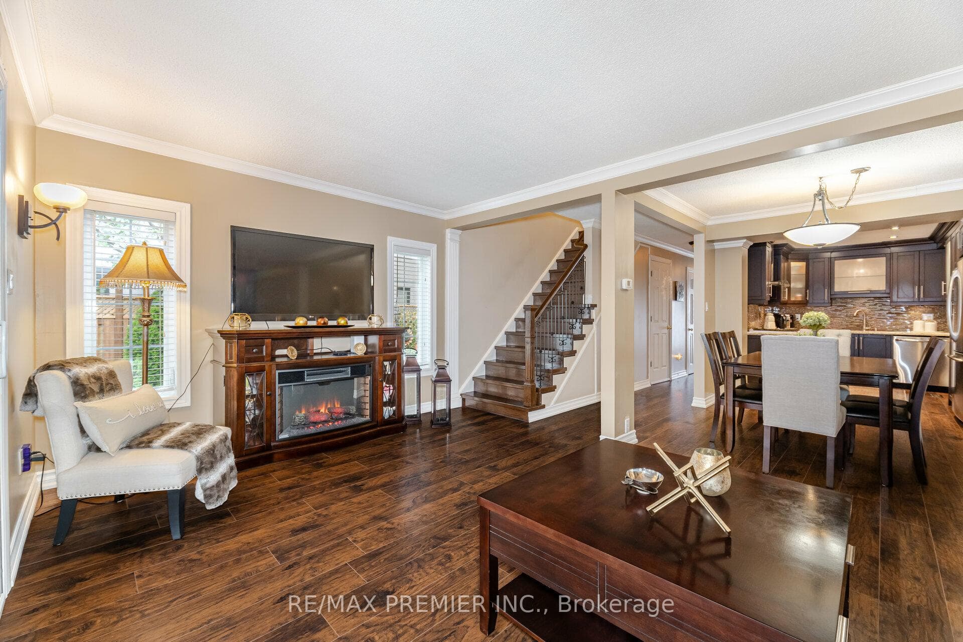 40 Agincourt Road photo 7