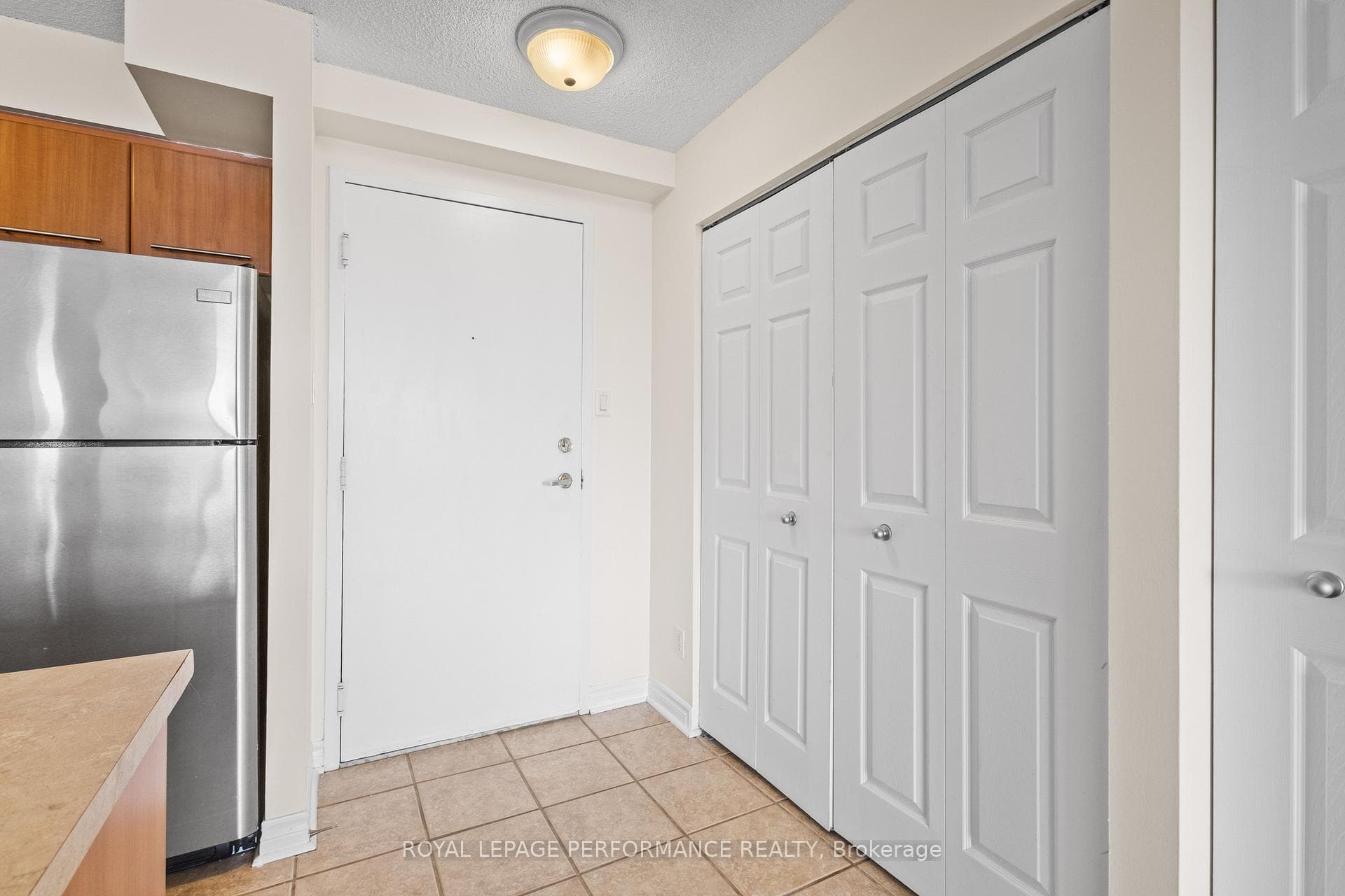 225 Alvin Road Unit 609 photo 7