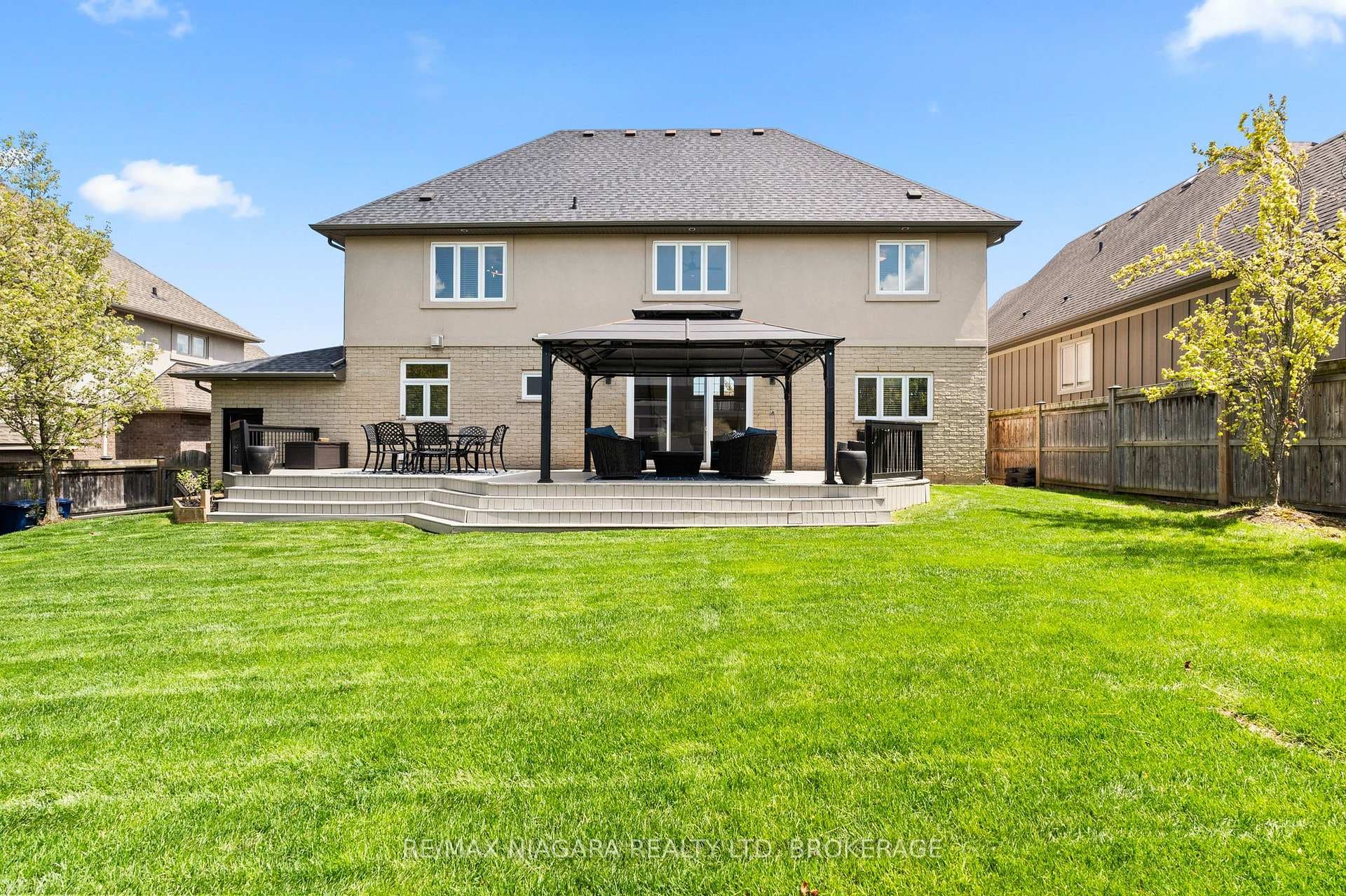 24 Red Haven Drive photo 41