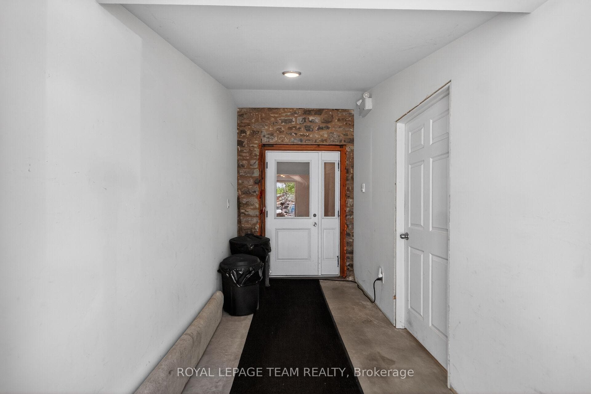212-224 St Lawrence Street photo 17
