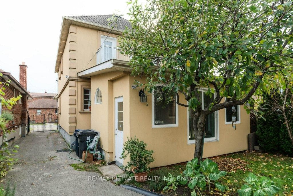 62 Schell Avenue photo 37
