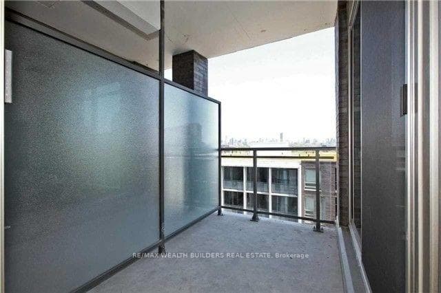 20 Minowan Miikan Lane Unit 829 photo 16