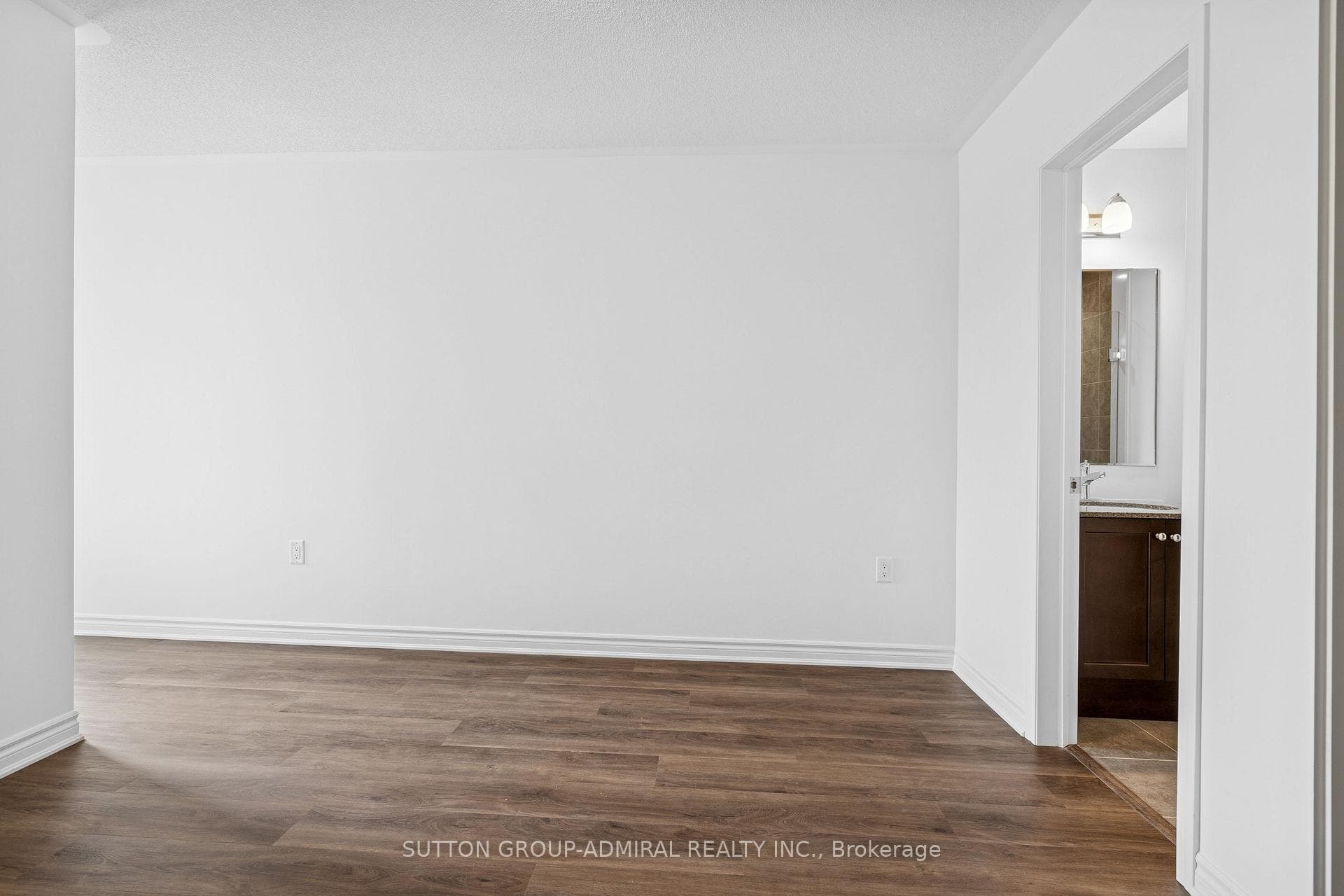 48 Elmer Moss Avenue photo 18