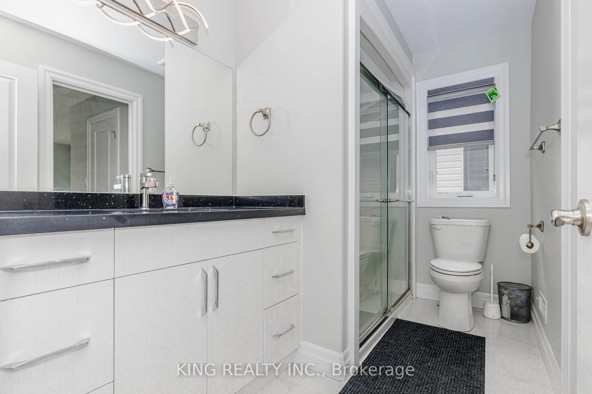 584 Chelton Road photo 34