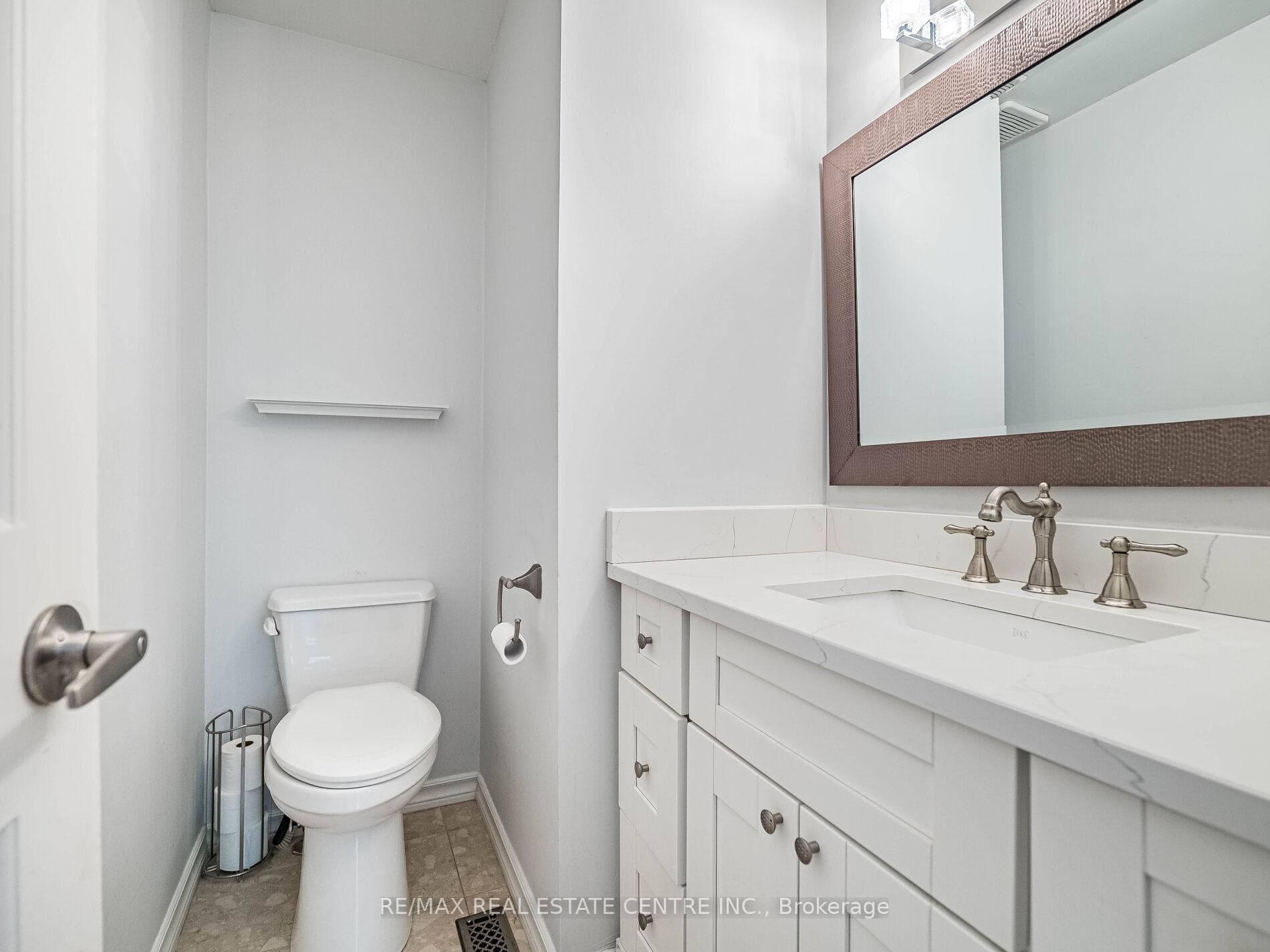 113 Brock Street photo 24