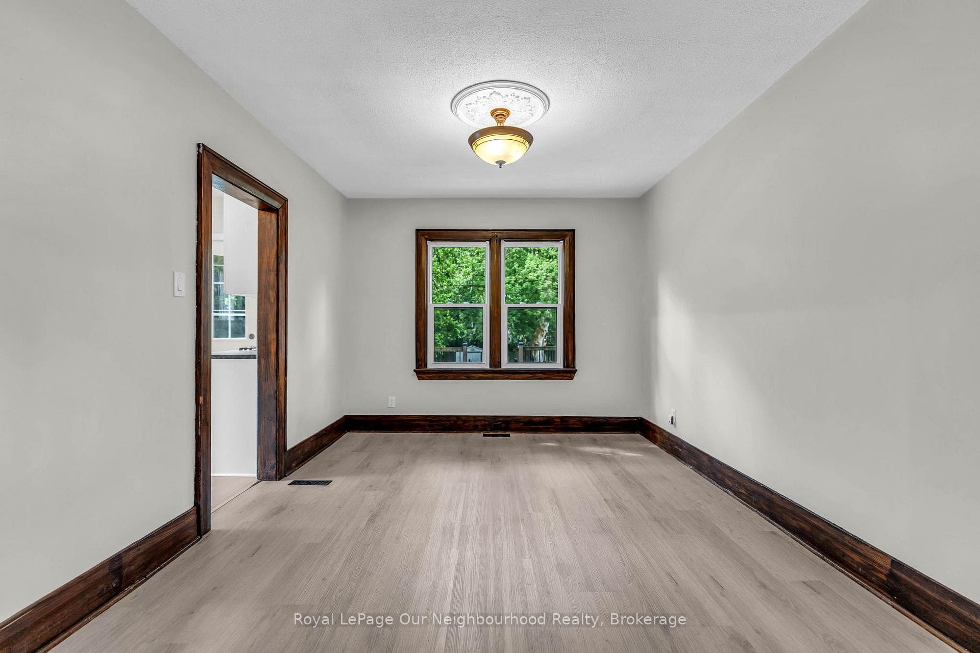 1301 King Street photo 8