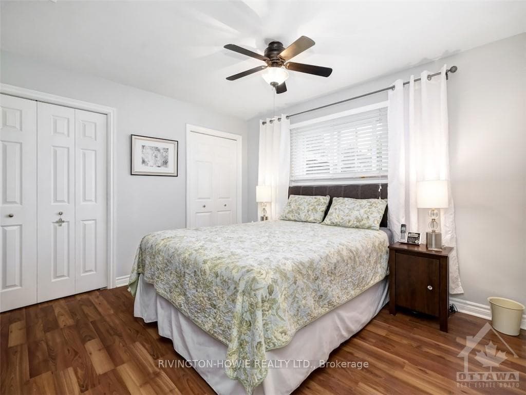 93 JASPER Avenue photo 17