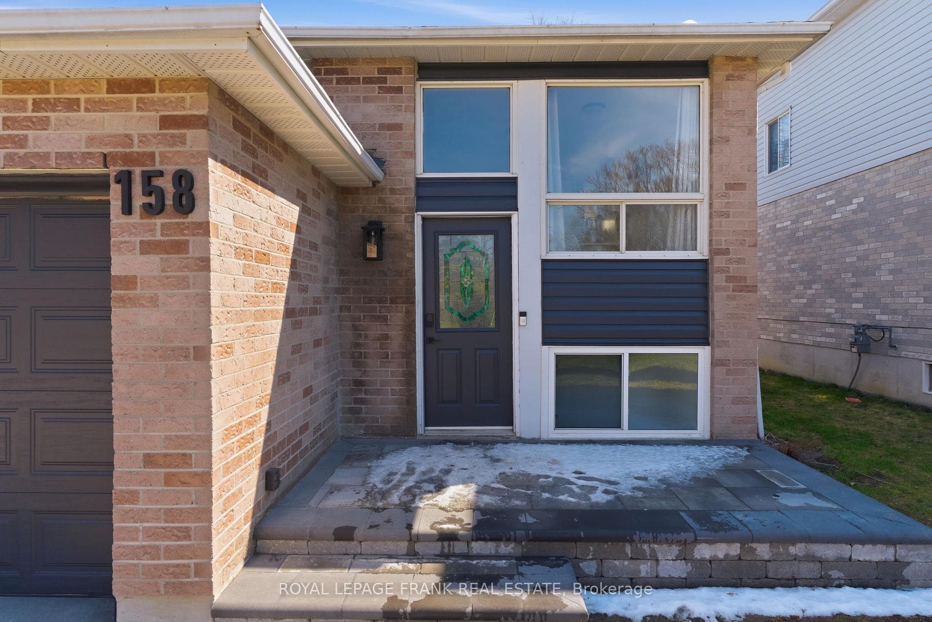 158 Trudeau Drive photo 3