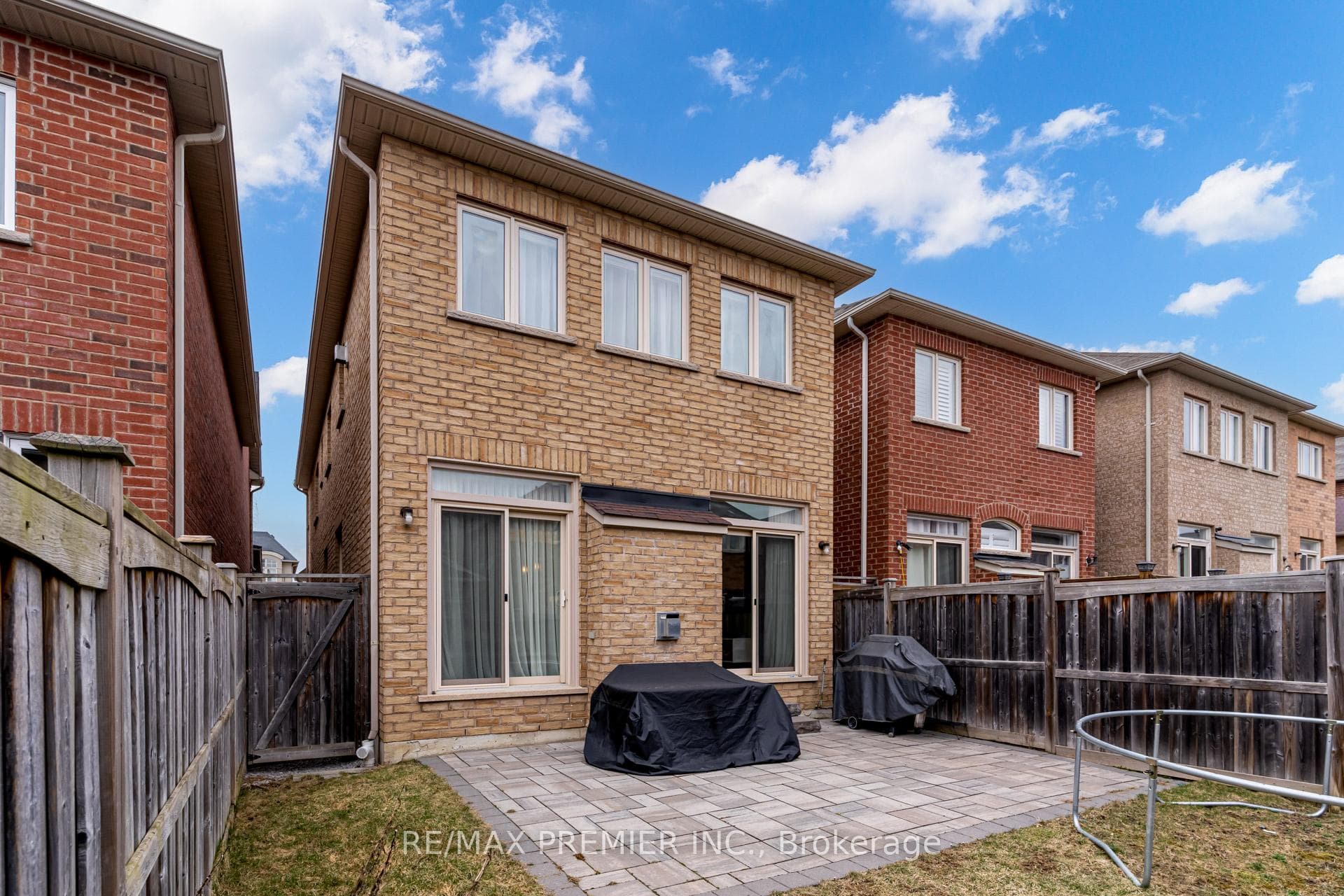 9 Woodville Drive photo 27
