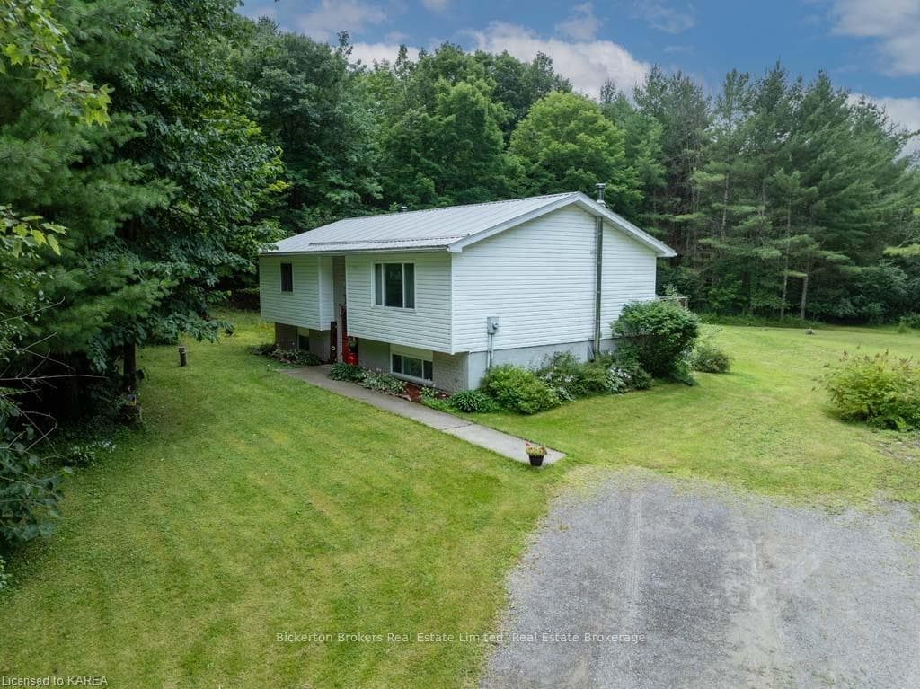 144 DARLINGSIDE DR Drive photo 1