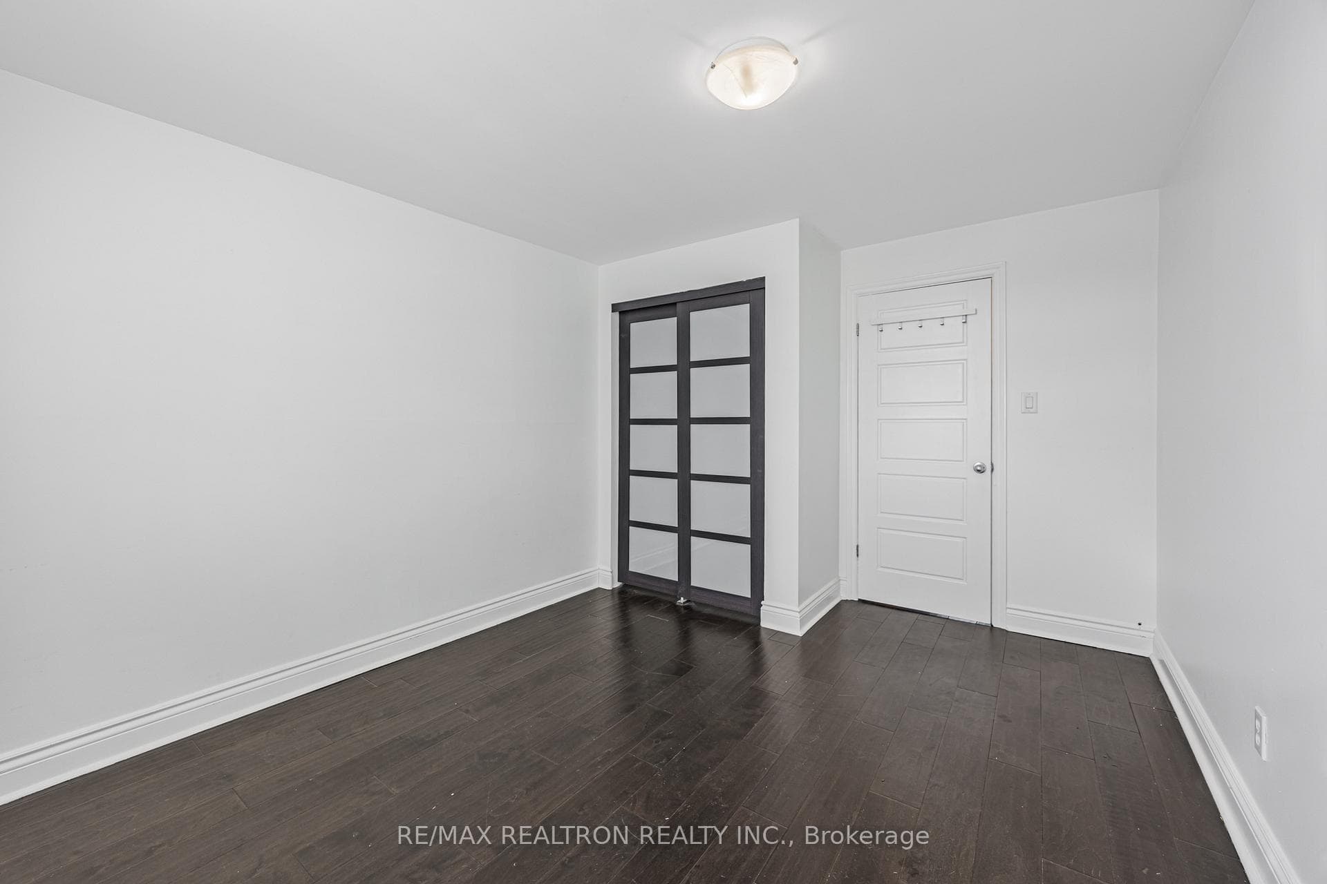 101 Glen Manor Drive Unit 2 photo 18