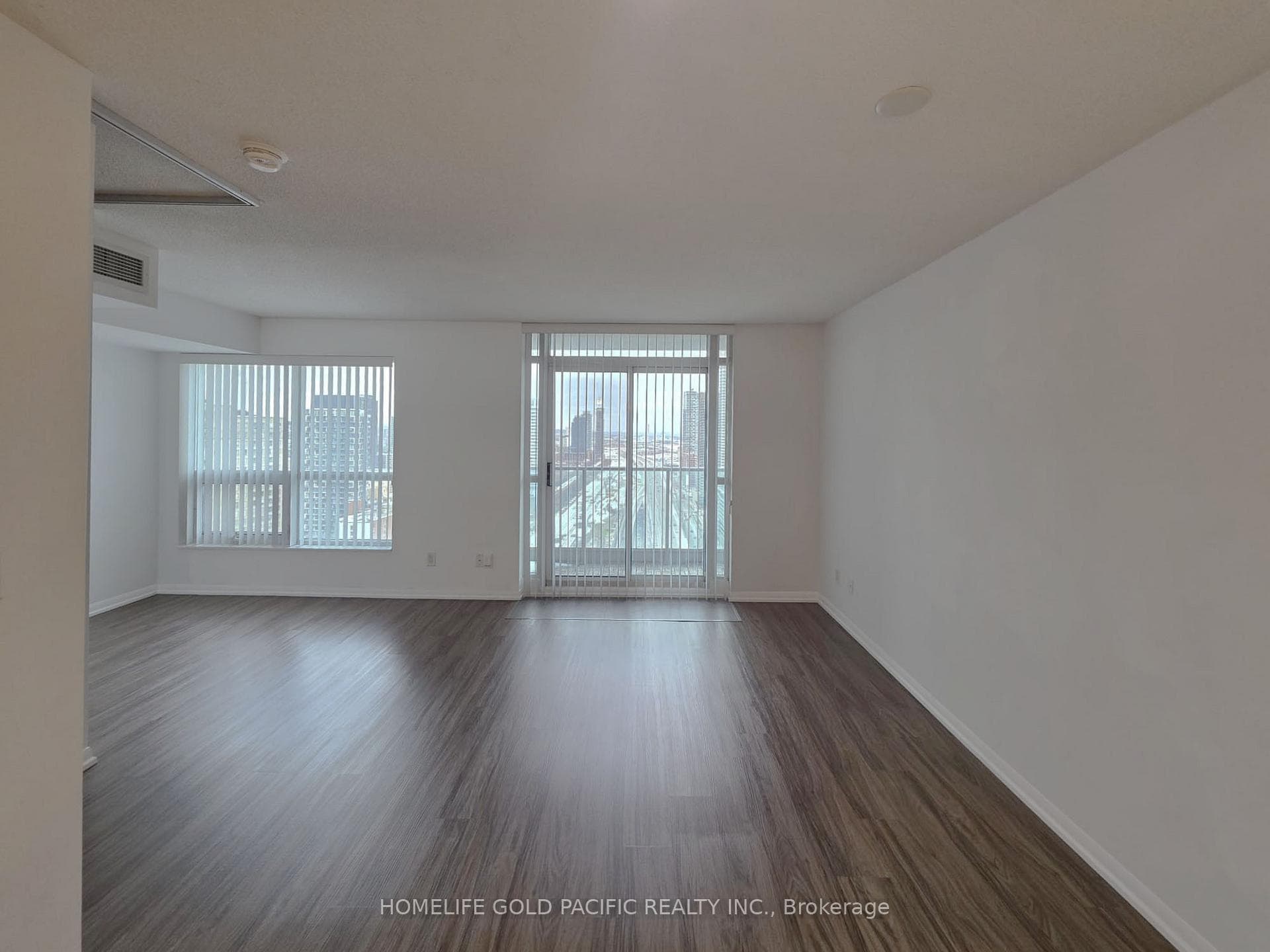 18 Yonge Street Unit 3005 photo 9