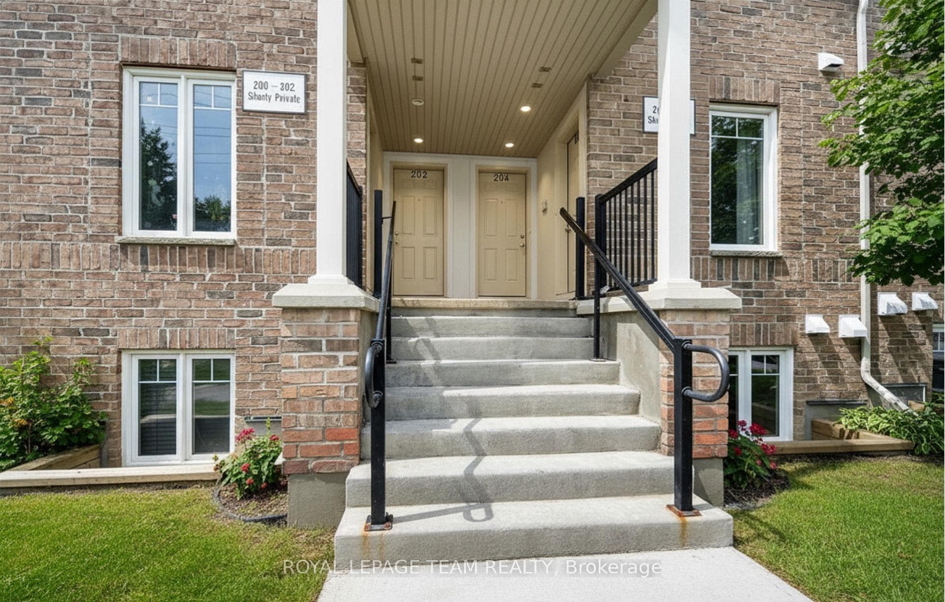 204 Shanly Private Unit 41 photo 4