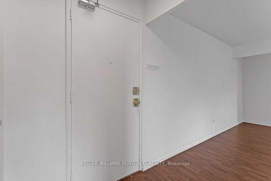921 Midland Avenue Unit 704 photo 4