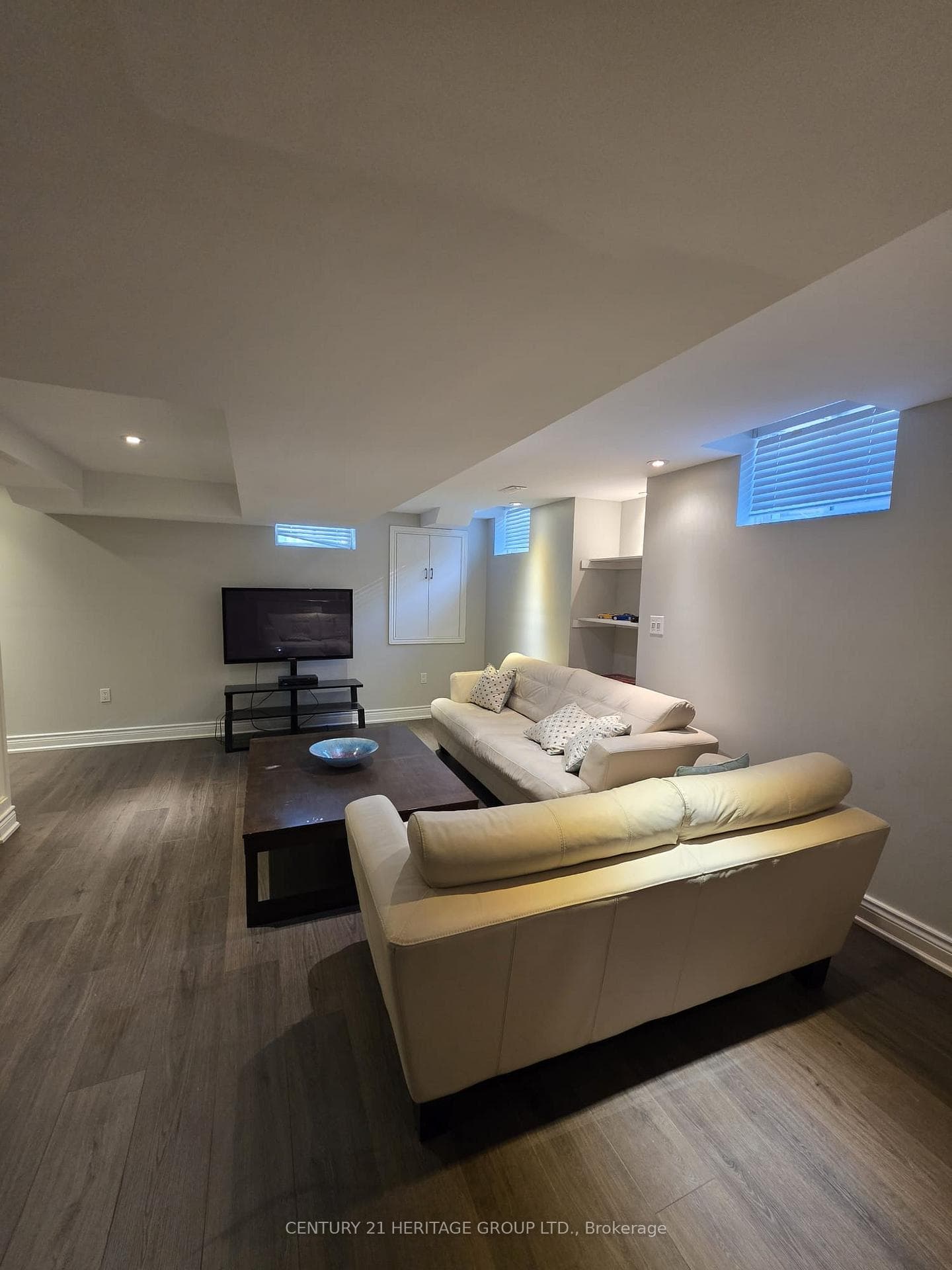 52 Brock Drive photo 28