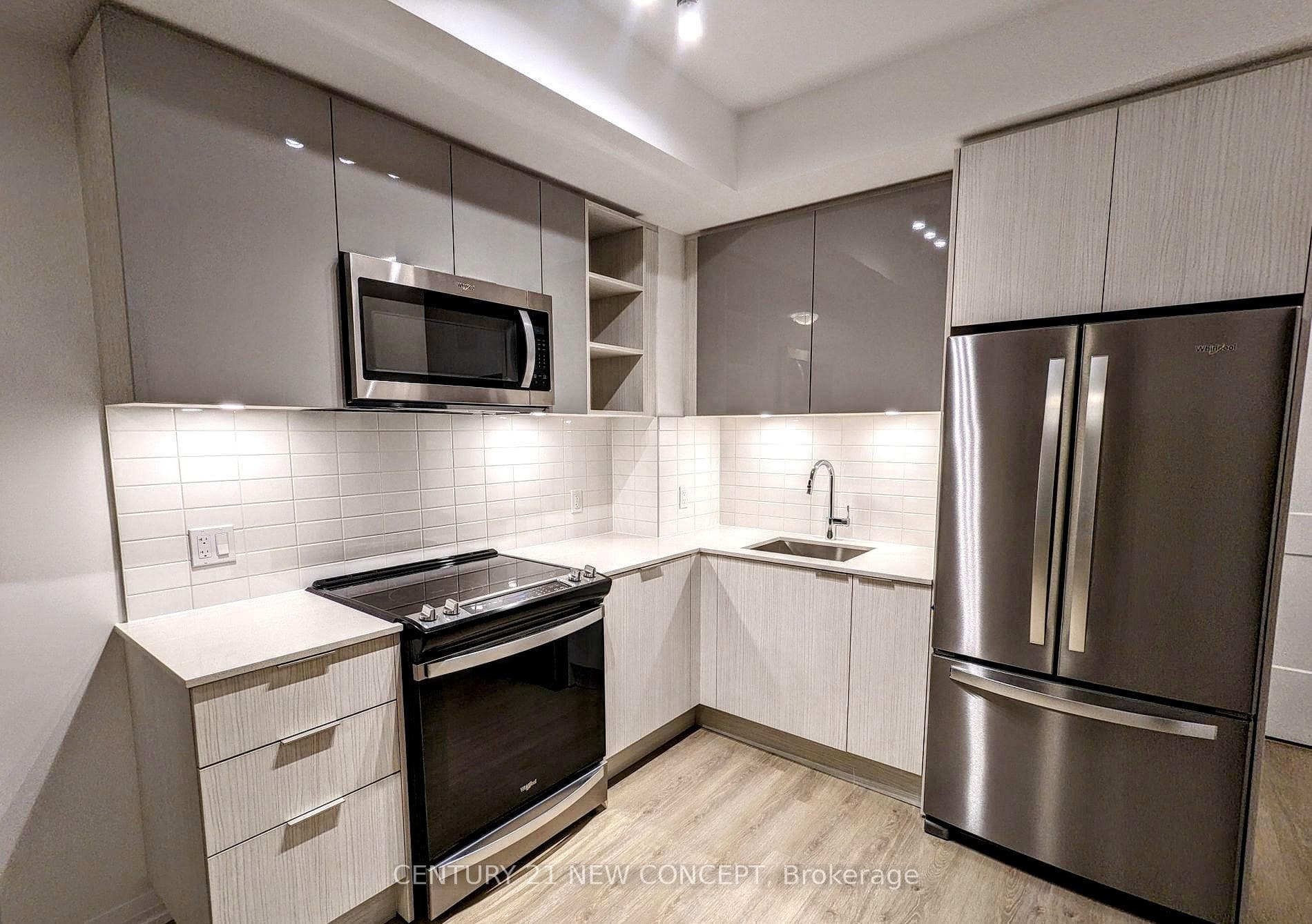 50 Dunfield Avenue Unit 2212 photo 9