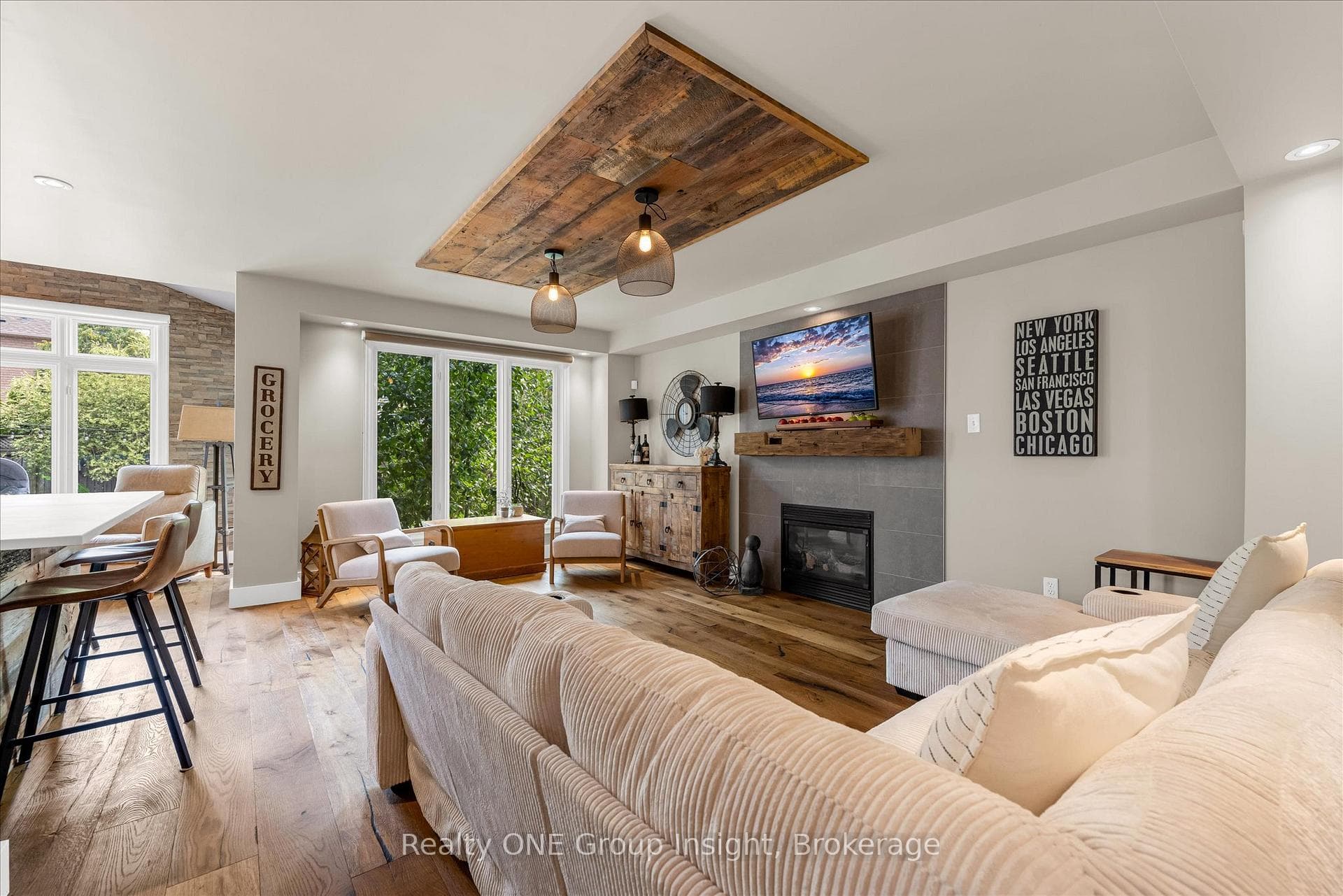 182 Silverlace Circle photo 11