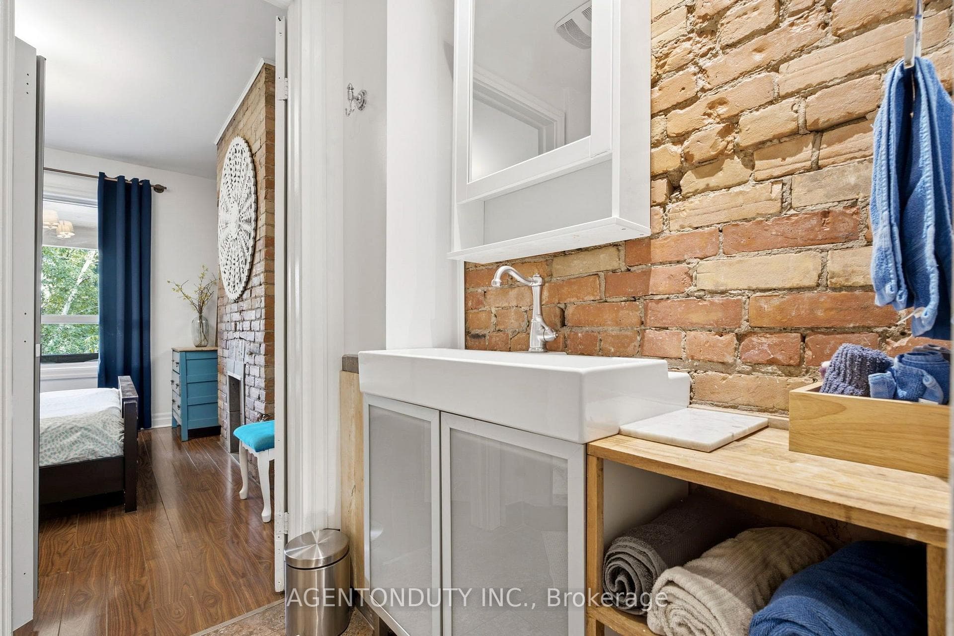 Main Fl Bathroom