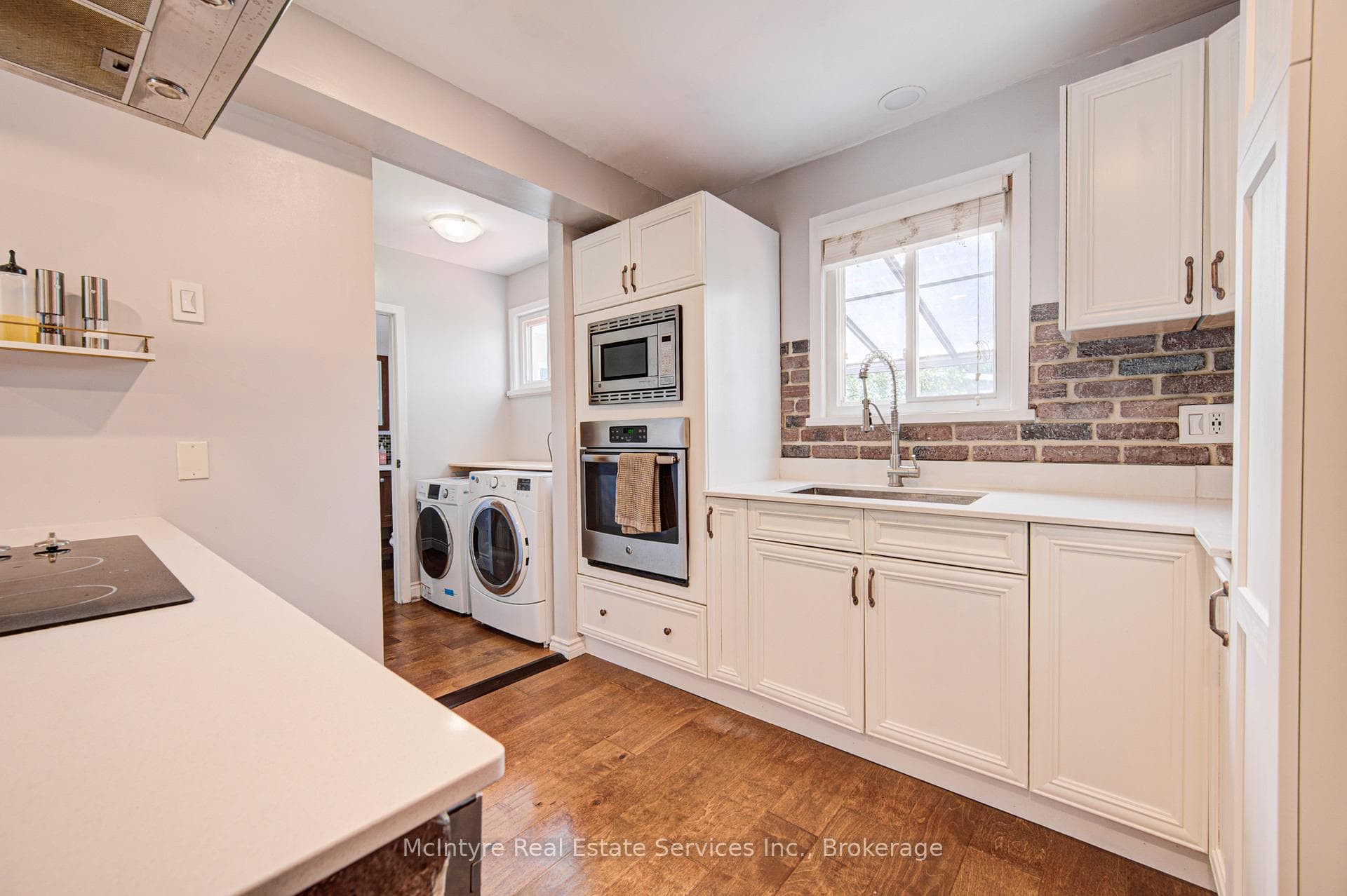 154 Grand Avenue photo 11