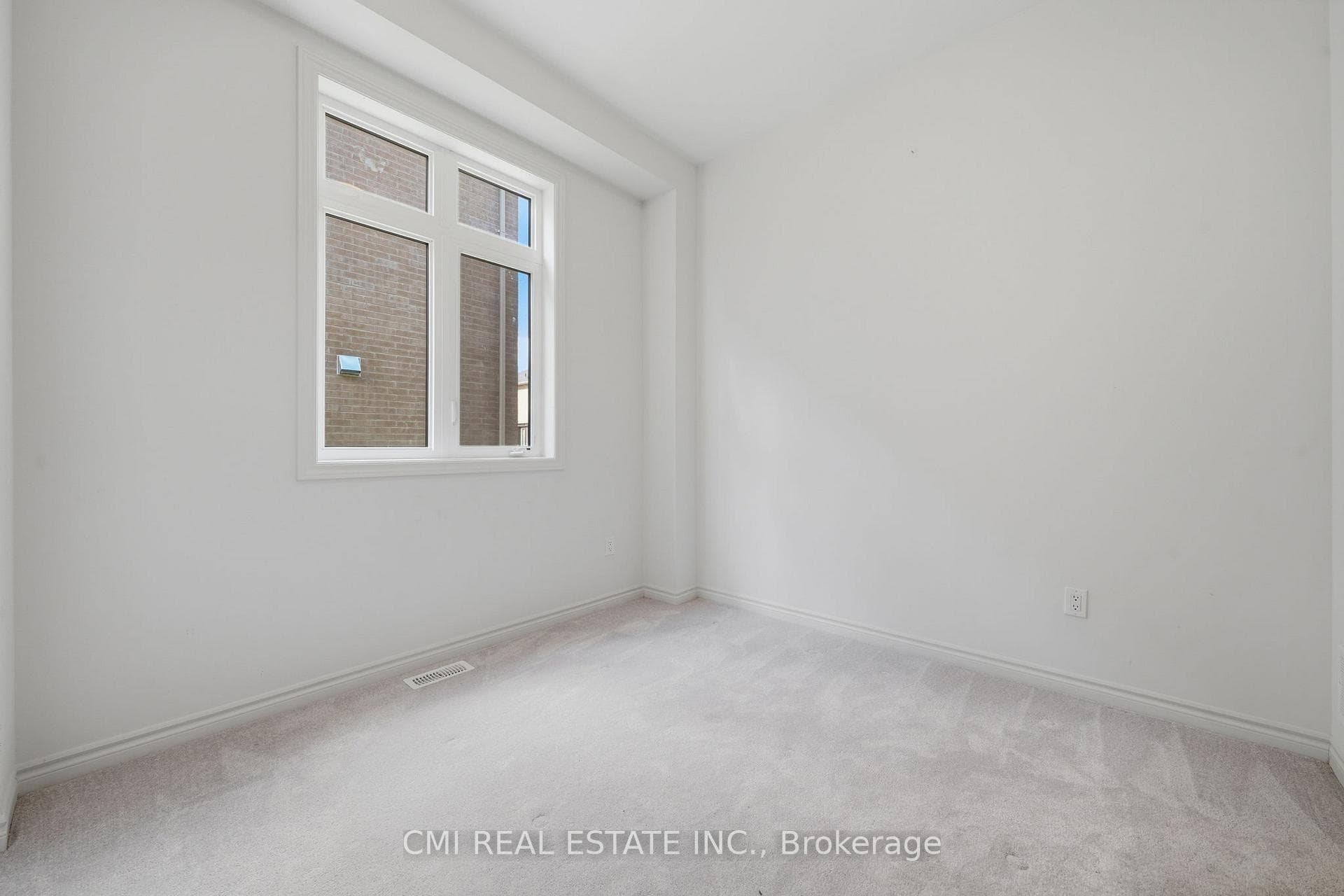 25 Bellflower Crescent photo 26