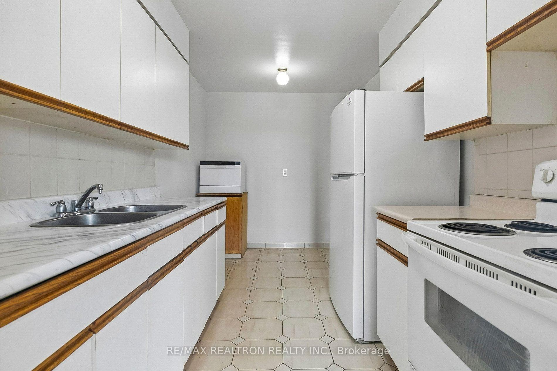 101 Prudential Drive Unit 205 photo 24