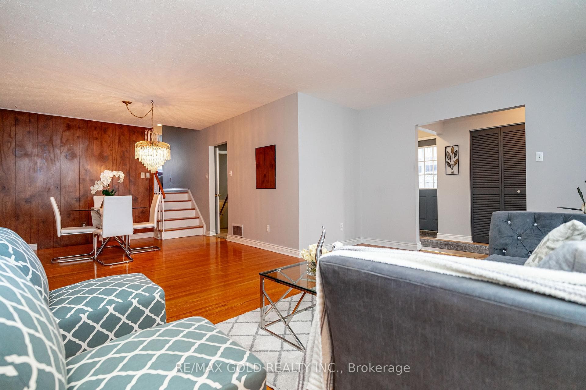 13 Cathcart Crescent photo 10