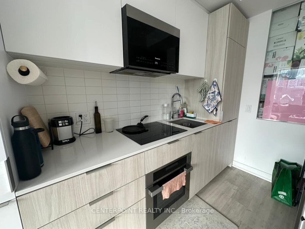28 Eastern Avenue Unit 427 photo 18