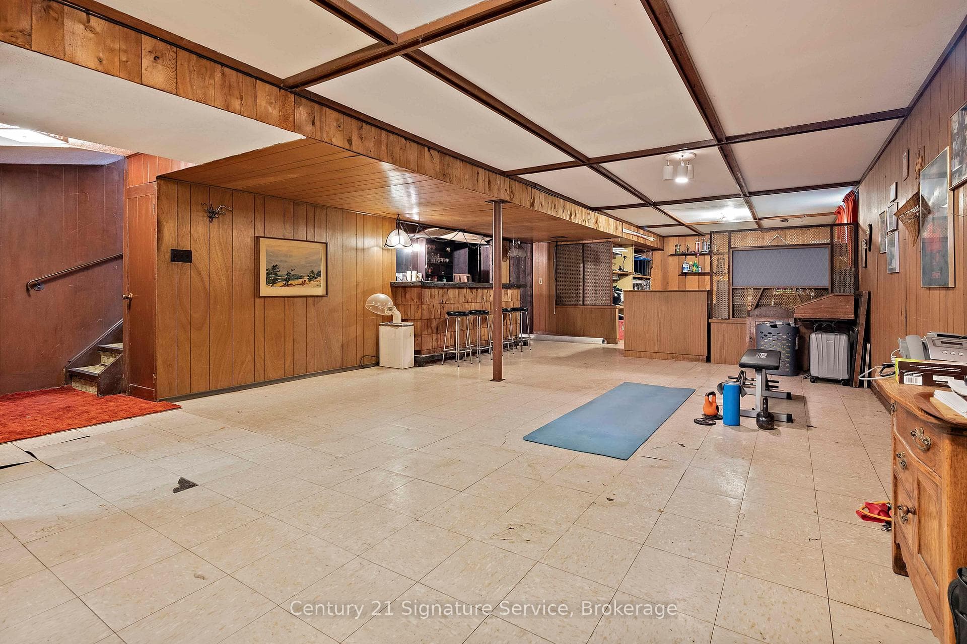 2150 Greenhurst Avenue photo 17