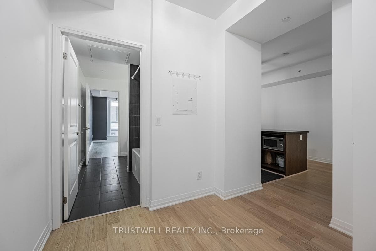 8 Mercer Street Unit 420 photo 14