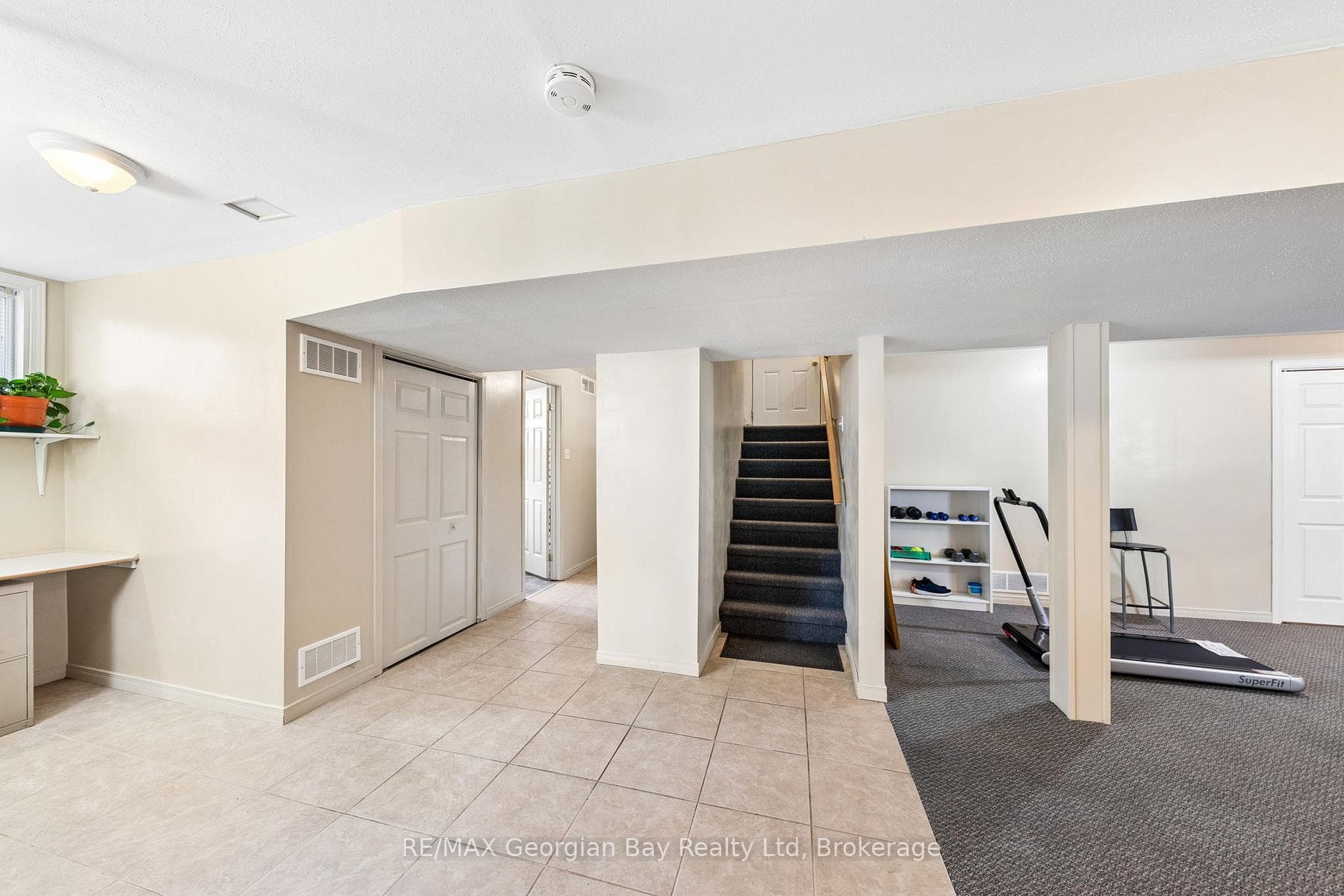 133 Oxley Drive photo 23