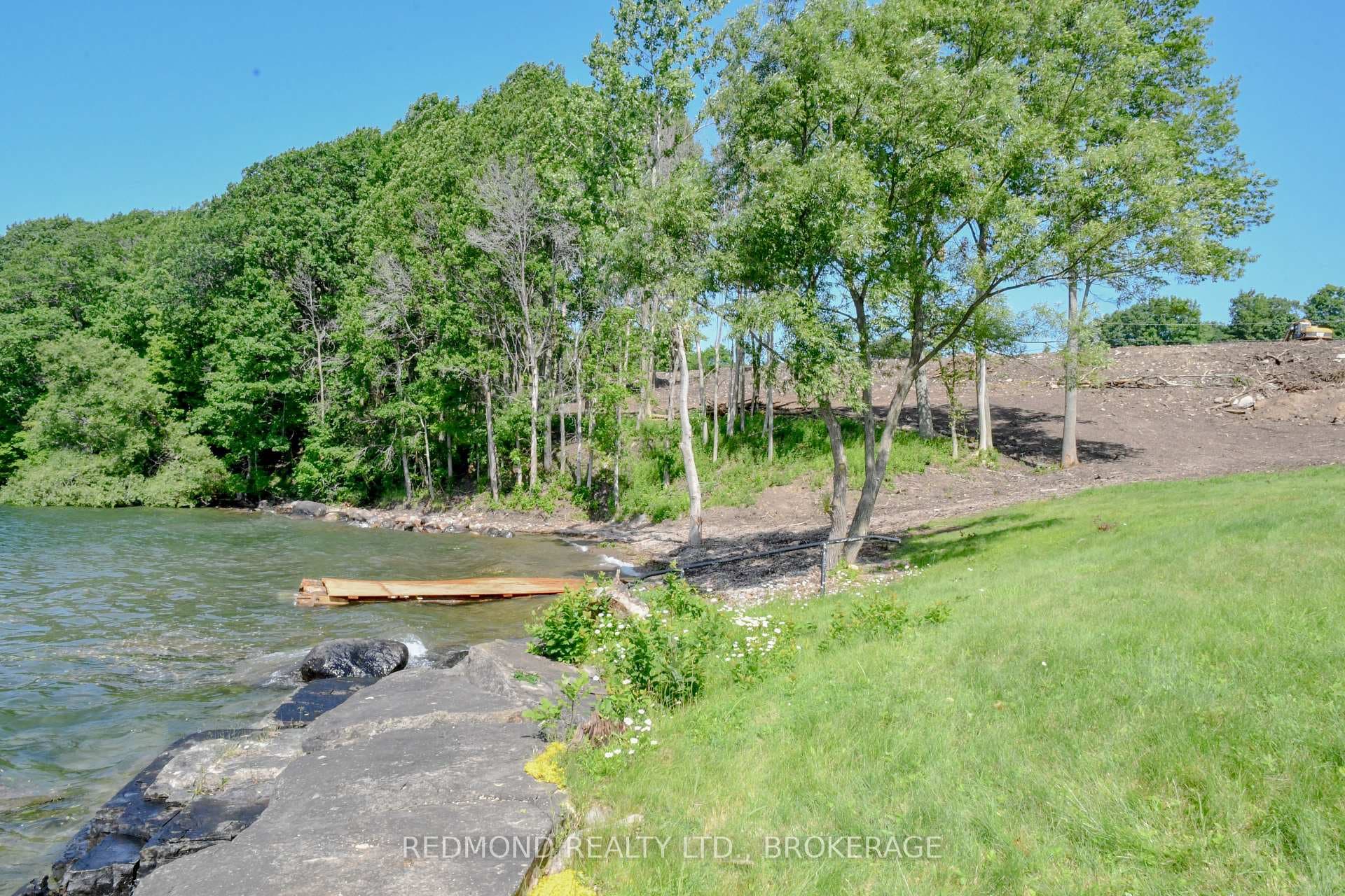 1686 Howe Island Drive photo 25