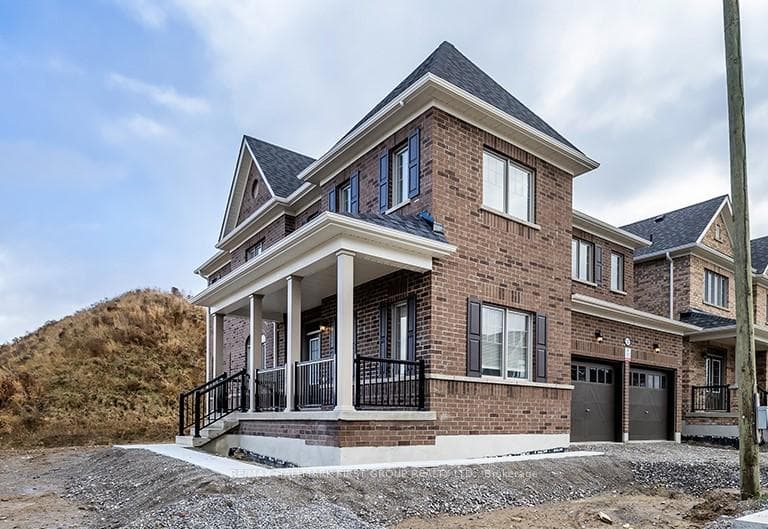 Stylish Corner Lot Setting