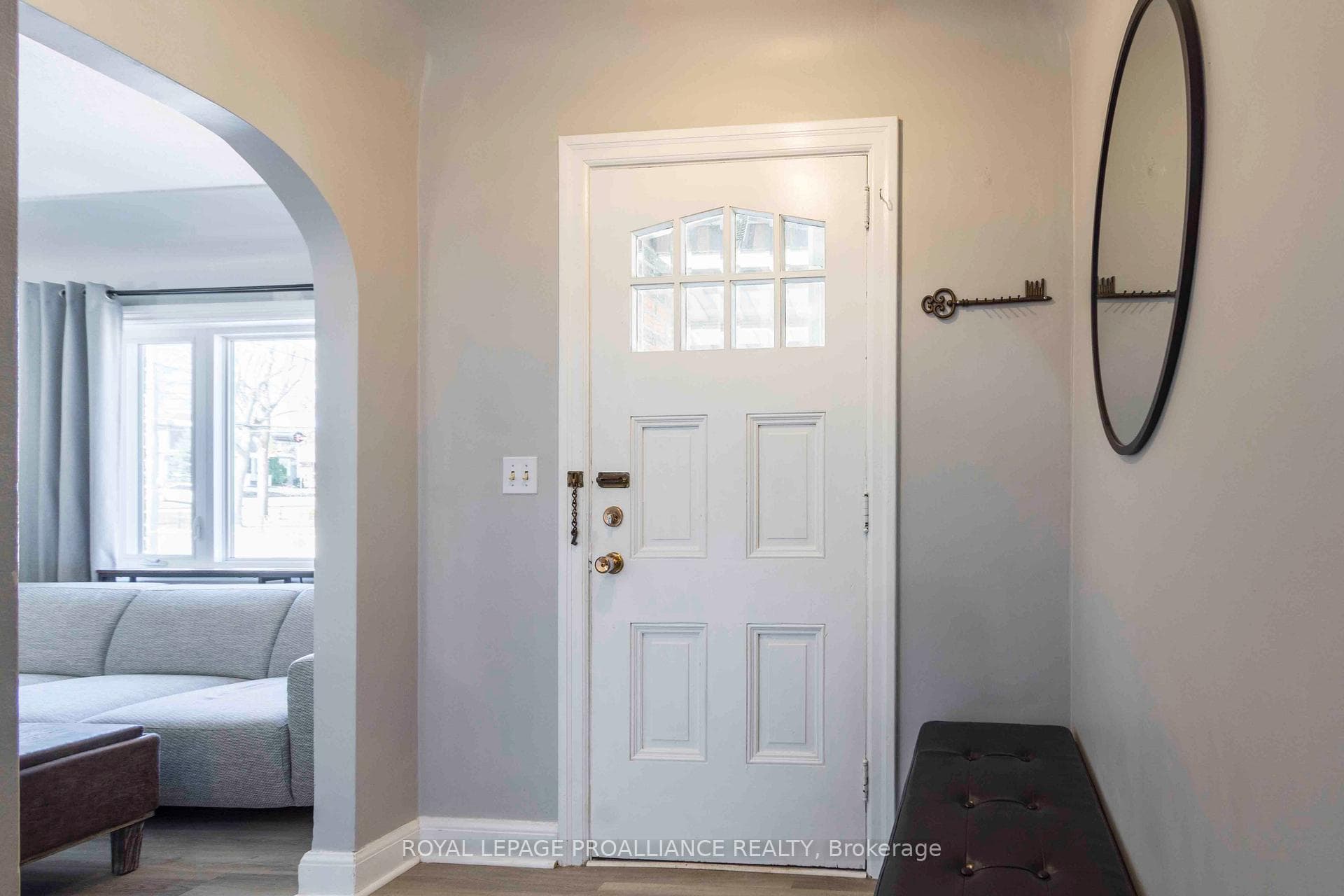 115 Henry Street photo 4
