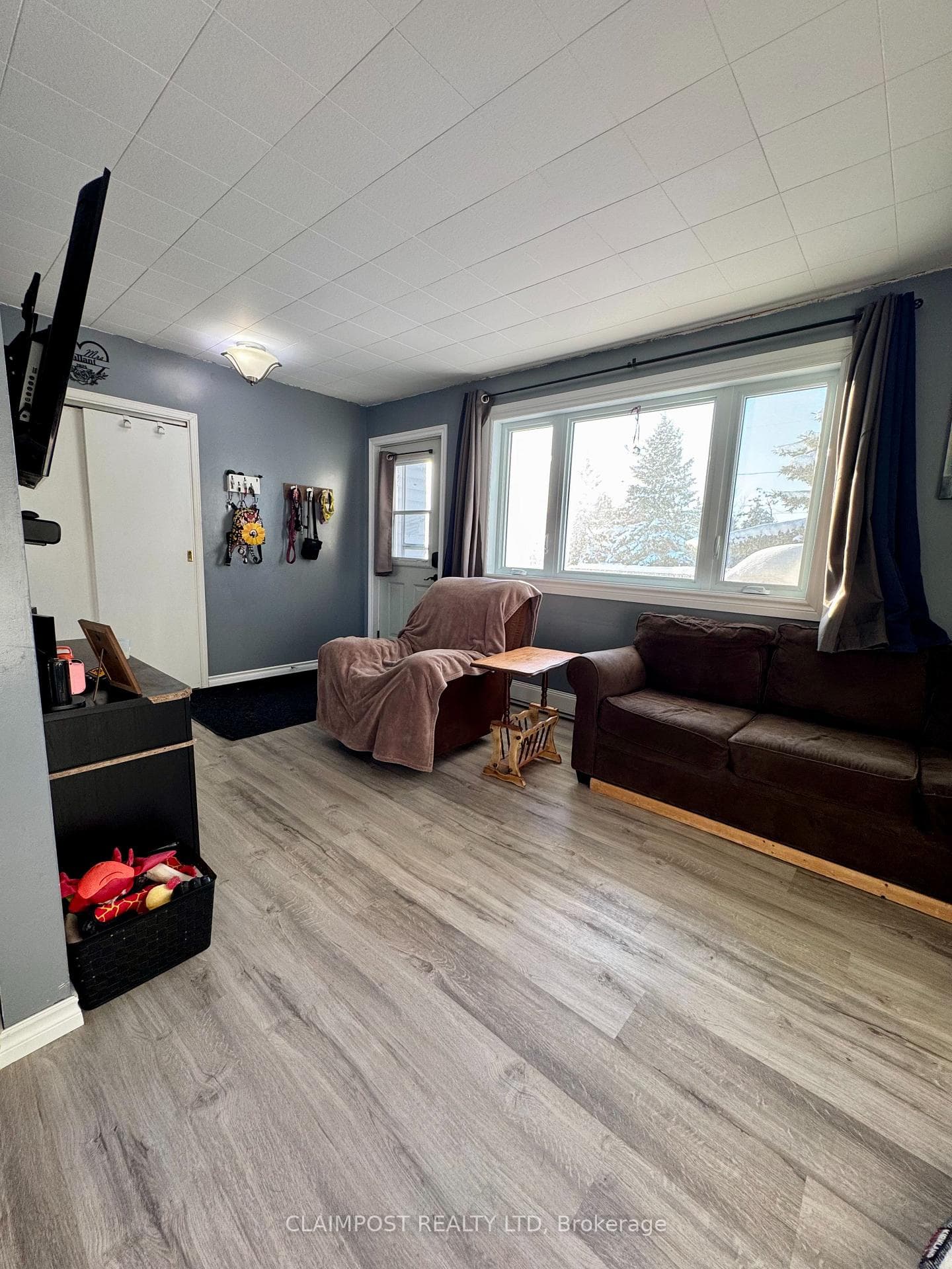 217 Legion Drive photo 9