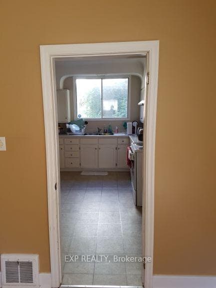 48 Kingsmount Street photo 5