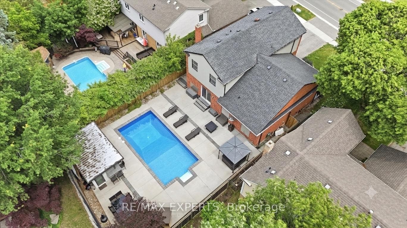 3656 Sawmill Valley Drive photo 5