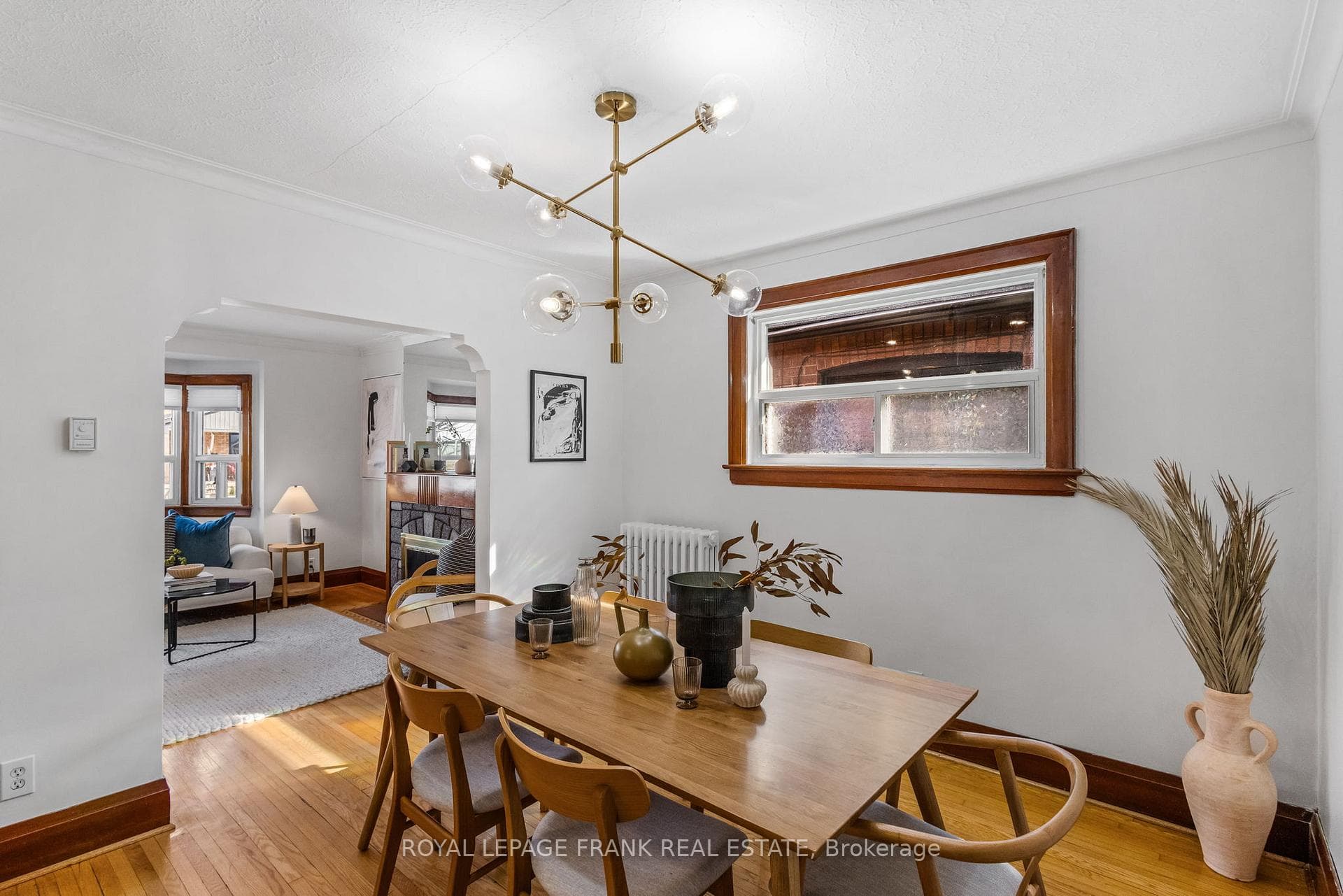 275 MORTIMER Avenue photo 8