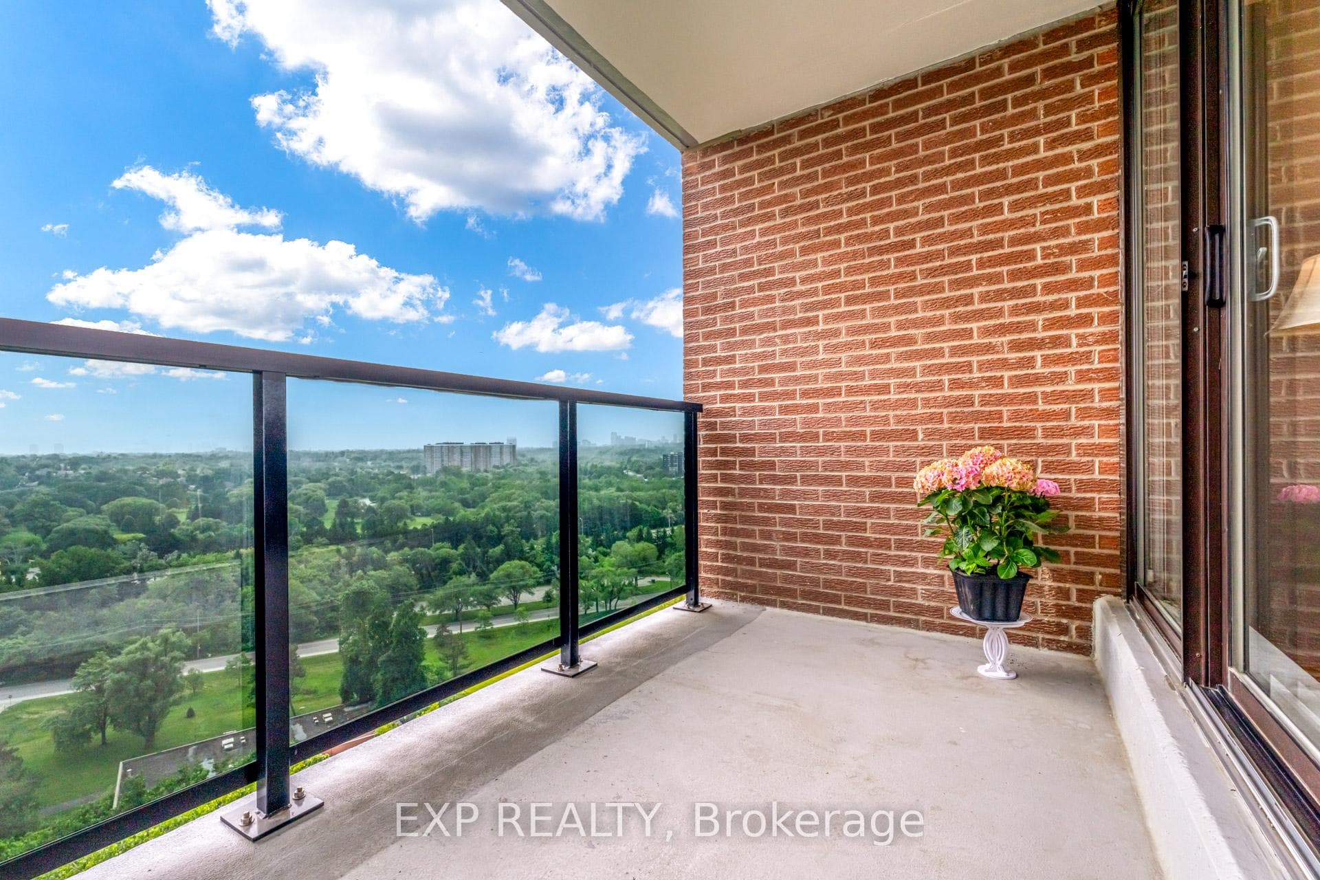 85 Emmett Avenue Unit 1607 photo 13