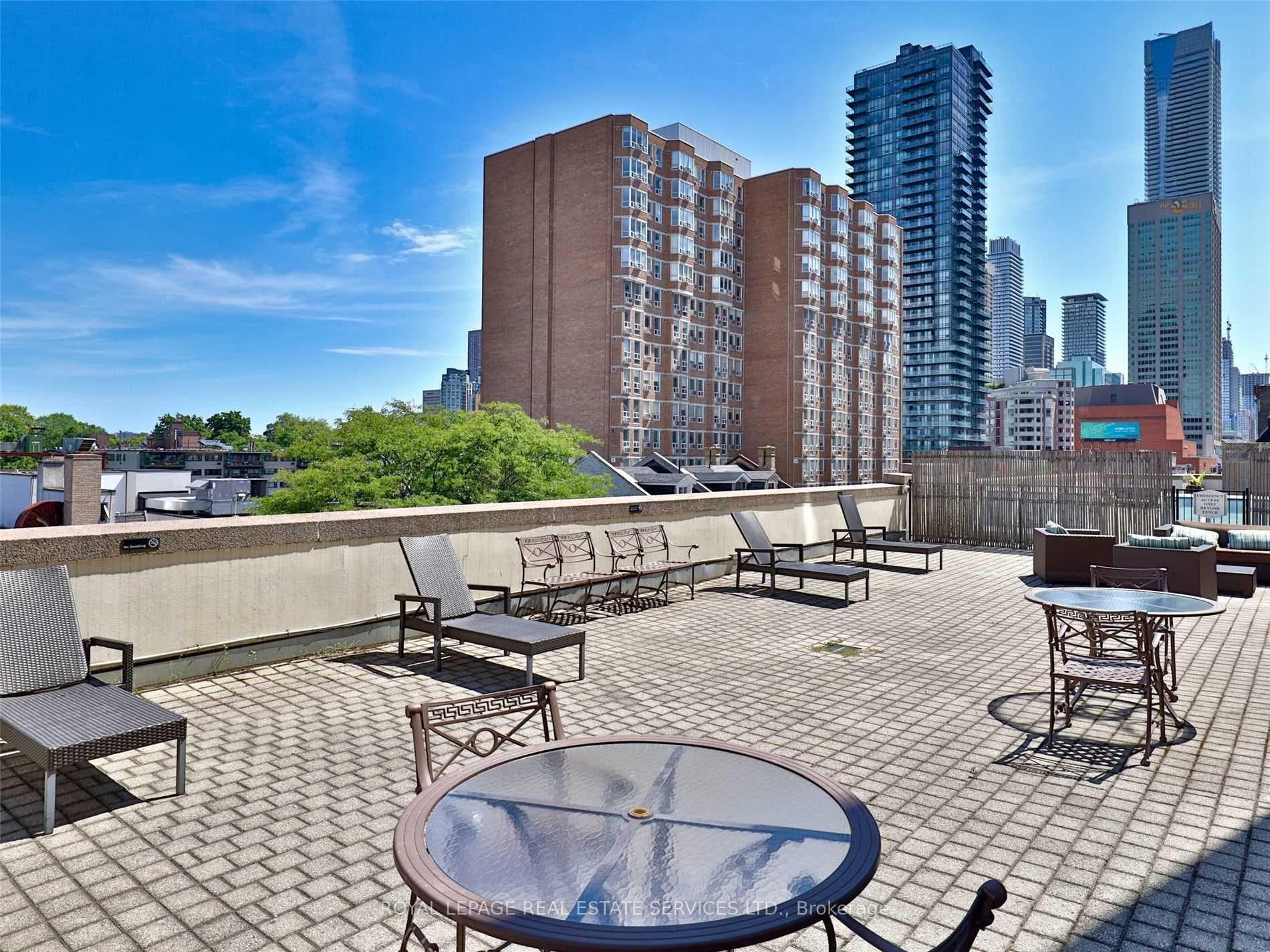 942 Yonge Street Unit 417 photo 26