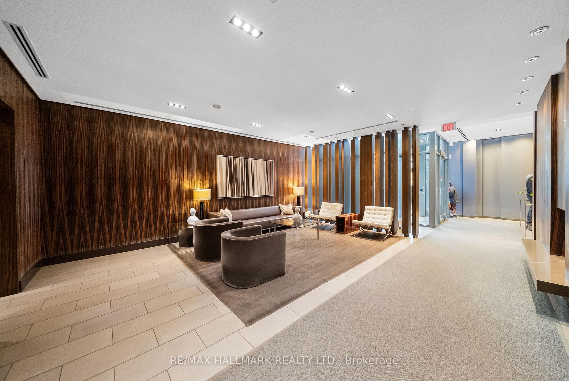 33 Lombard Street Unit 1105 photo 25