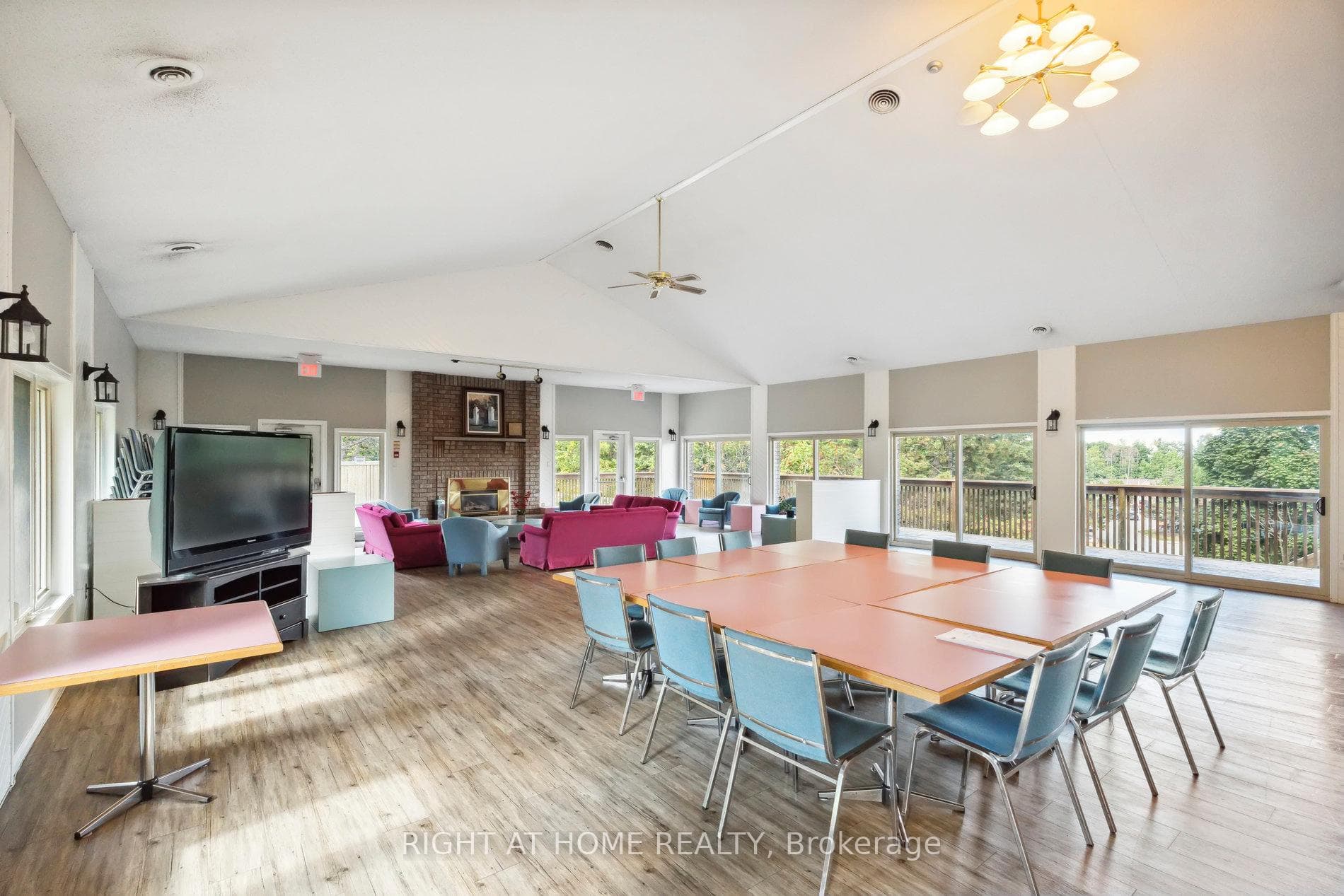13 Meadow Lane Unit 2 photo 31
