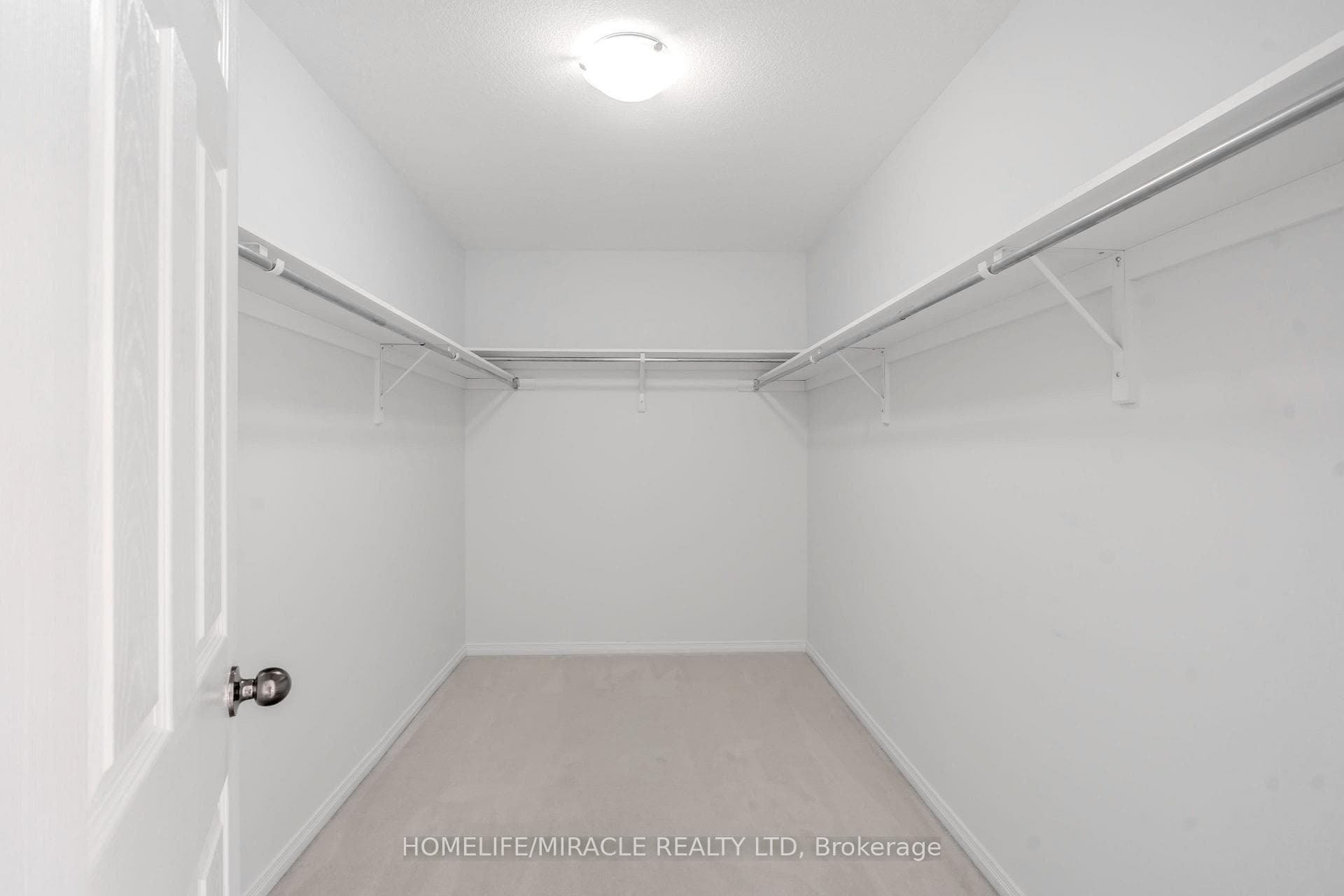 7836 Hoptree Road photo 35