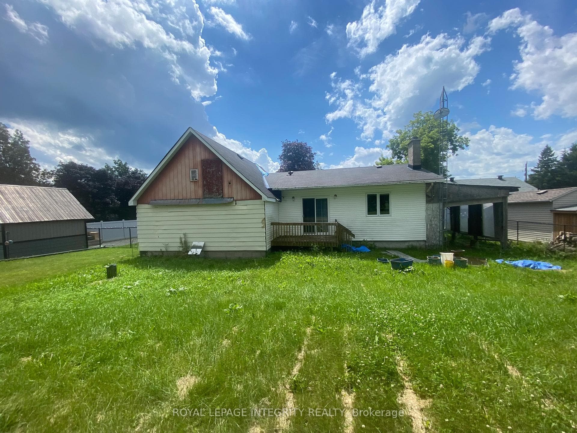 2415 DU LAC Road photo 18