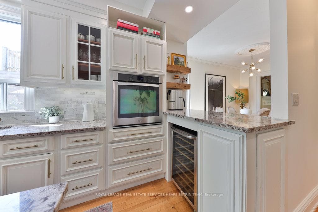 195 Wright Avenue photo 12