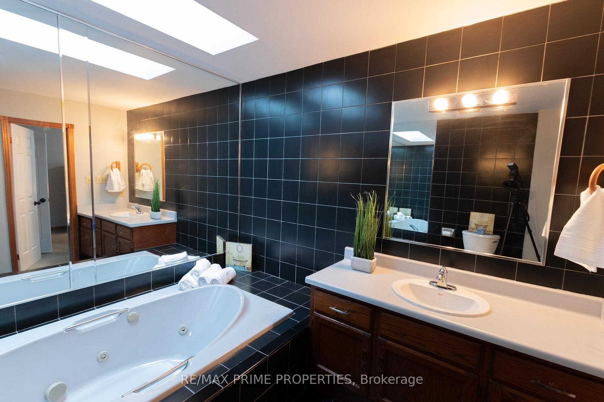 23 Torino Drive photo 25